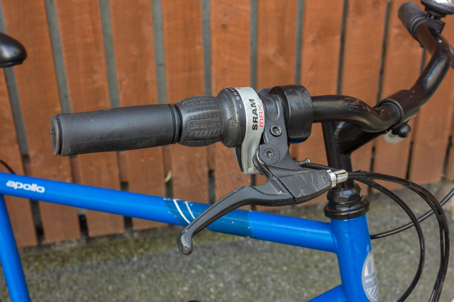 electric bike with front basket