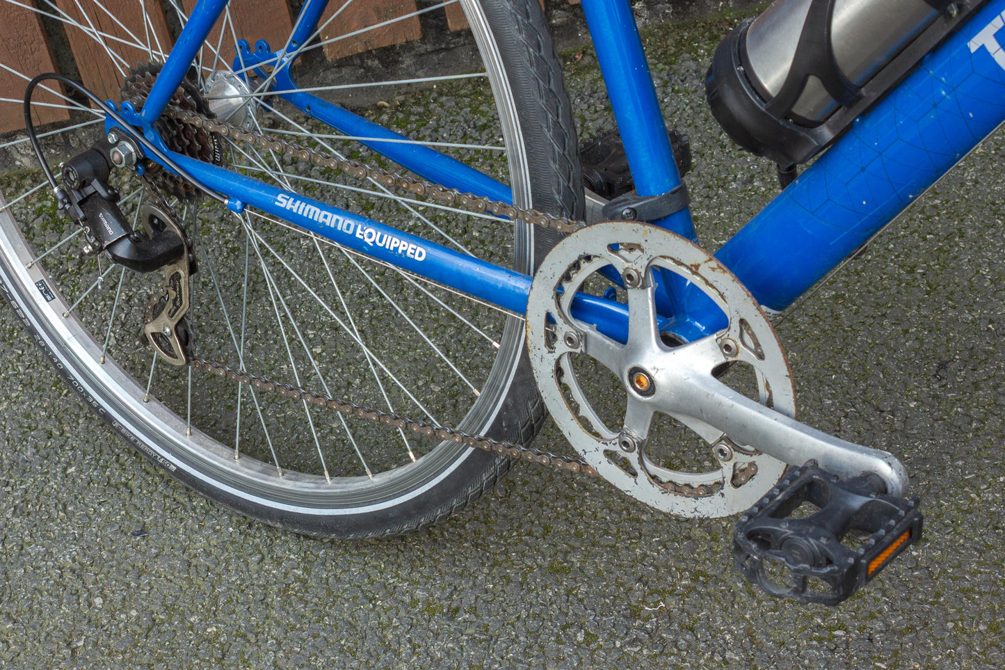 electric bike with front basket