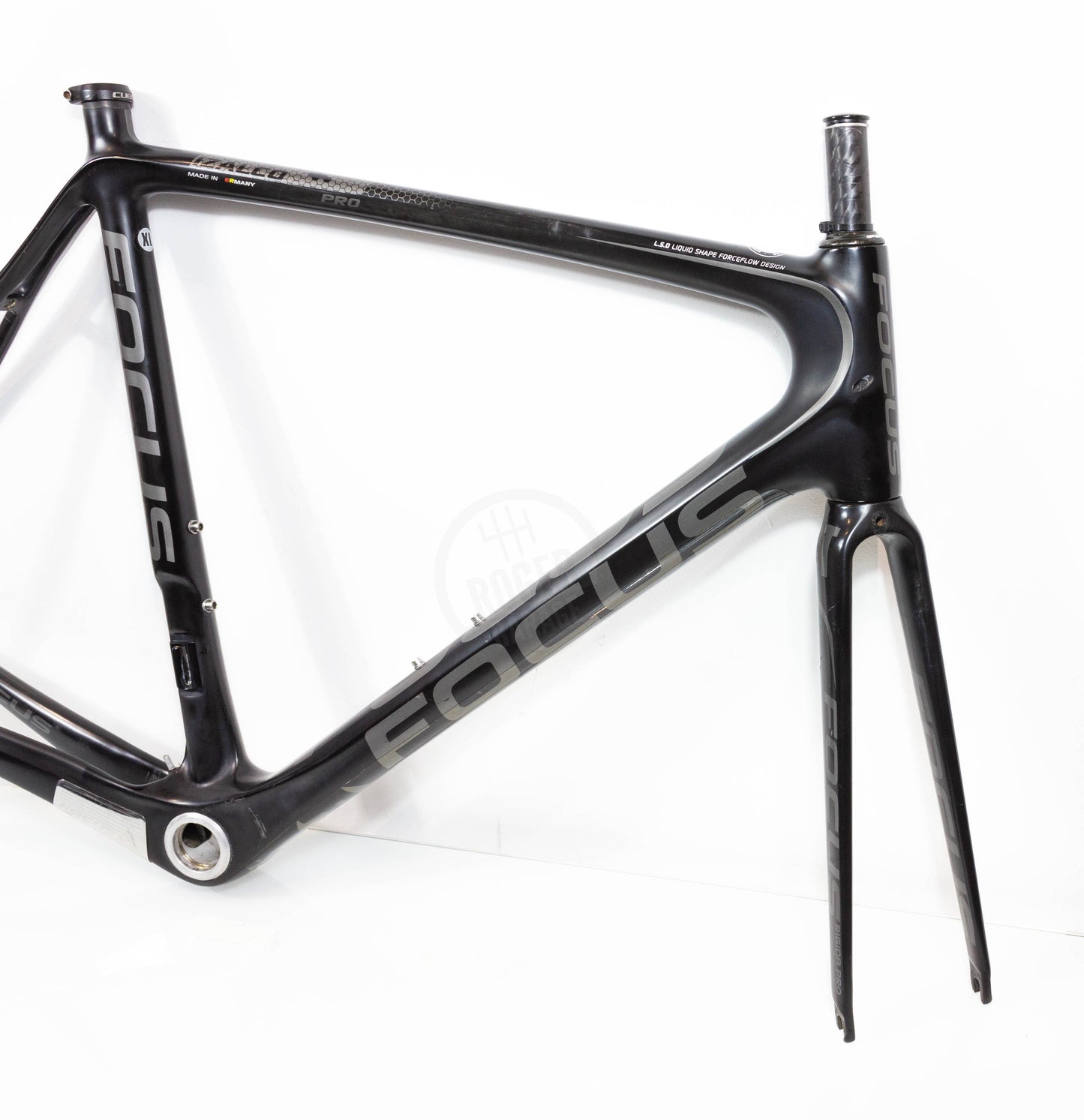 Focus Izalco Pro 3.0 2012 Road Carbon Frame set UCI Approved